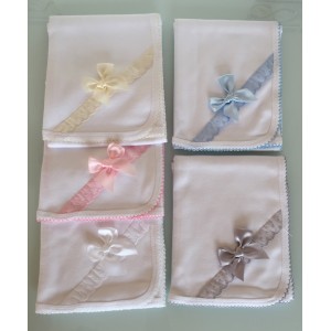 Fraldas de malha com la&ccedil;o