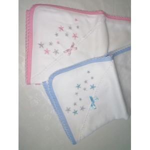 Fralda de malha com estrelinhas
